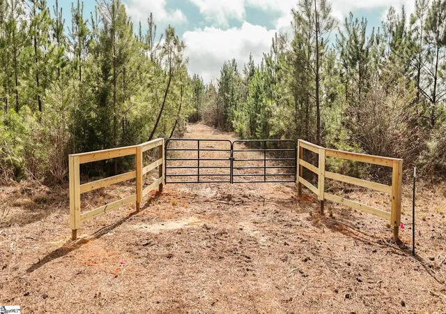 Photo 2 of Land for sale at 650 Lake Rd, Clinton, SC 29325 | MLS# 1584957 | Listing updated on 2026-07-10