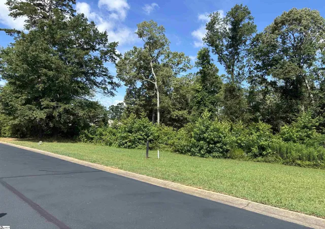 Photo 1 of Land for sale at 213 Privelllo Pl, Simpsonville, SC 29681 | MLS# 1595762 | Listing updated on 2026-08-31