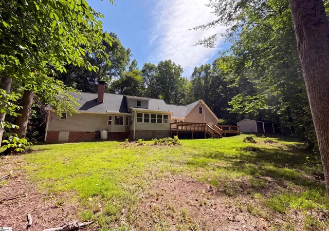 Photo 4 of Single family home for sale at 335 Dill Cir, Landrum, SC 29356 | MLS# 1598617 | Listing updated on 2026-09-24