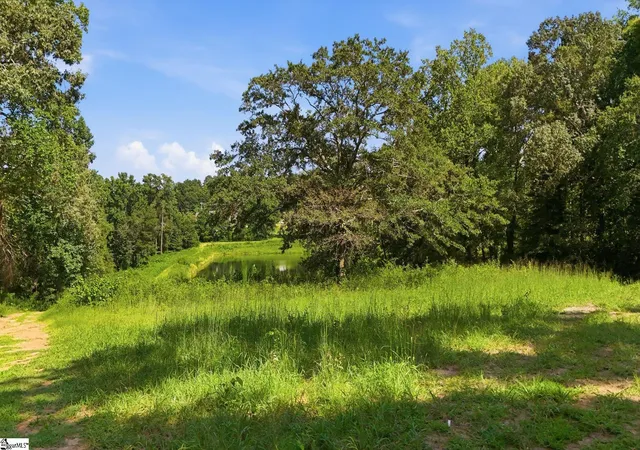 Photo 4 of House for sale at 00 Eastland Dr #0, Greer, SC 29651 | MLS# 1601766 | Listing updated on 2026-09-19