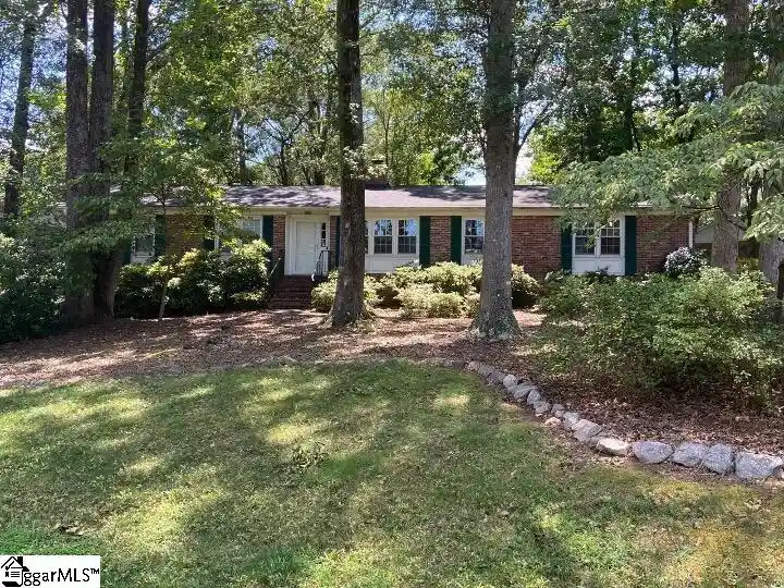 Photo 1 of Single family home for sale at 112 Great Glen Rd, Greenville, SC 29615 | MLS# 1606972 | Listing updated on 2026-10-20