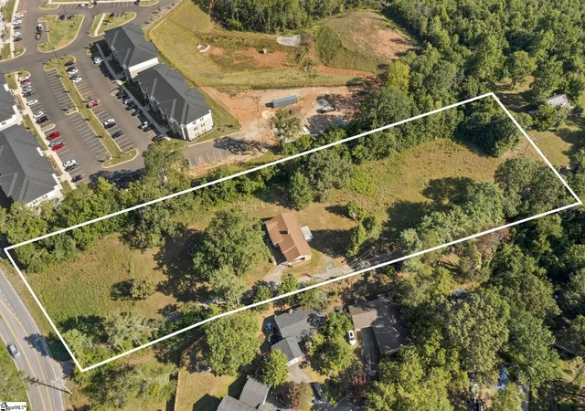 Homes for sale in Taylors, SC | 25 Goodwin Dr, Taylors, SC 29687 | MLS# 1564985