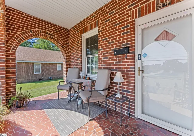 Photo 2 of Single family home for sale at 84 Saluda St, Ninety Six, SC 29666 | MLS# 1601532 | Listing updated on 2026-08-24