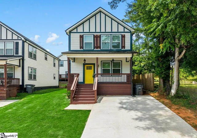 1st image of 214 Averill St, Greenville, SC 29601 | MLS# 1594462