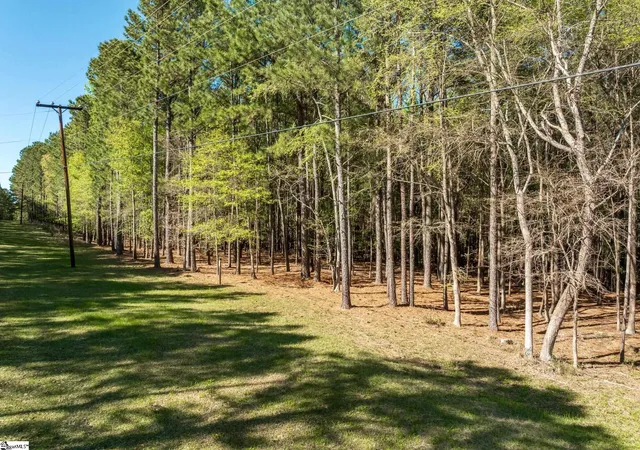 Photo 1 of Land for sale at 201 Peninsula Dr, Prosperity, SC 29127 | MLS# 1586449 | Listing updated on 2026-04-15