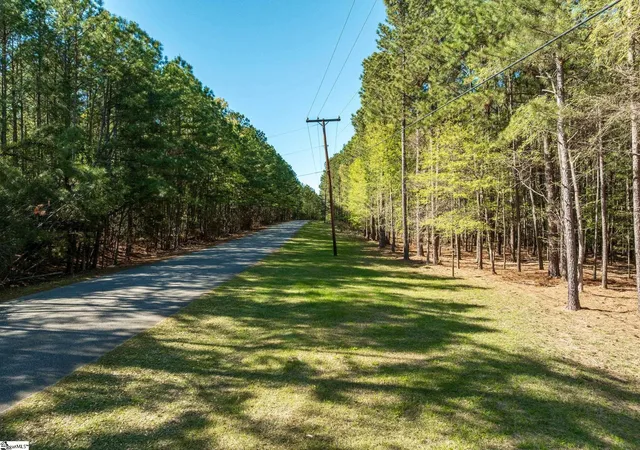 Photo 2 of Land for sale at 201 Peninsula Dr, Prosperity, SC 29127 | MLS# 1586449 | Listing updated on 2026-04-15