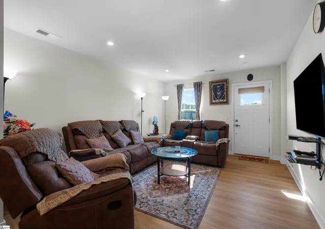 Photo 3 of Townhouse for sale at 206 Copper Hill Run, Greenville, SC 29611 | MLS# 1598966 | Listing updated on 2026-09-02