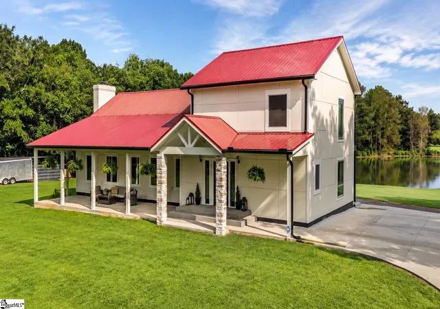 Photo 2 of Single family home for sale at 959 Turkey Farm Rd, Chesnee, SC 29323 | MLS# 1601068 | Listing updated on 2026-08-22