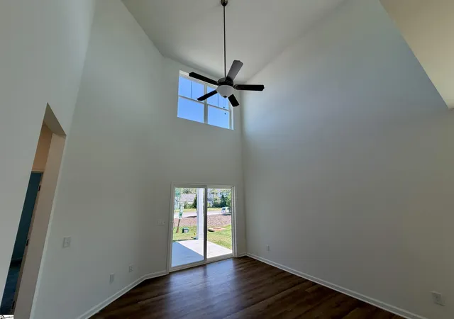 Photo 4 of Townhouse for sale at 211 Toal Ct, Greenville, SC 29611 | MLS# 1595214 | Listing updated on 2026-09-11