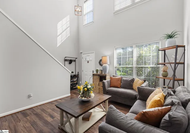 Photo 2 of Townhouse for sale at 817 Weybourne Dr, Greer, SC 29650 | MLS# 1602069 | Listing updated on 2026-09-11