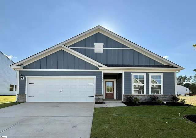 Homes for sale in Fountain Inn, SC | 504 Rumson Ln, Fountain Inn, SC 29644 | MLS# 1597225