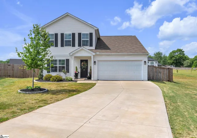 Homes for sale in Gaffney, SC | 153 Deno Dr, Gaffney, SC 29341 | MLS# 1589416