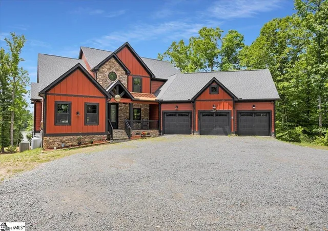 Photo 2 of Single family home for sale at 1194 Ninety Nine Island Rd, Blacksburg, SC 29702 | MLS# 1587006 | Listing updated on 2026-08-20