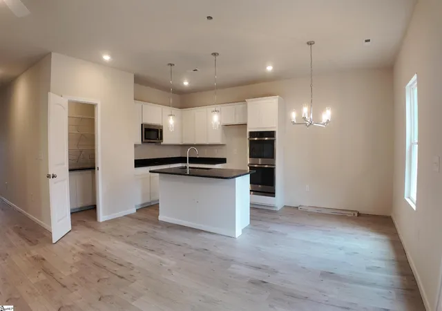 Photo 3 of Sale Pending at 108 Cedar Valley Cir, Piedmont, SC 29673 | MLS# 1595429 | Listing updated on 2026-09-04