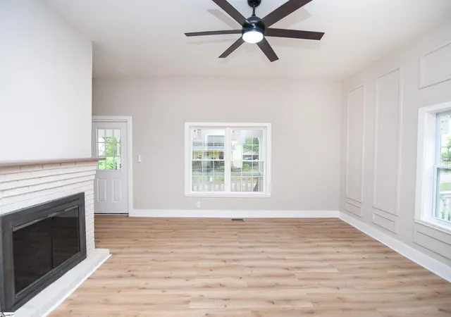 Photo 2 of Single family home for sale at 41 2nd St, Greenville, SC 29611 | MLS# 1591049 | Listing updated on 2026-08-27