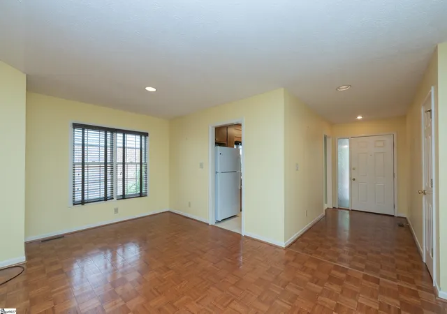Photo 3 of Townhouse for sale at 406 Swansgate Pl, Greenville, SC 29605 | MLS# 1588251 | Listing updated on 2026-08-19