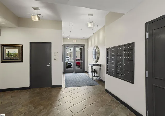 2nd image of 155 Riverplace #Unit 109, Greenville, SC 29601 | MLS# 1586688