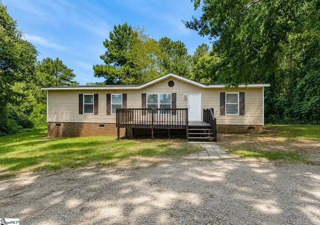 Photo 1 of Manufactured home for sale at 4120 Allen Bridge Rd, Fountain Inn, SC 29644 | MLS# 1597810 | Listing updated on 2026-09-16