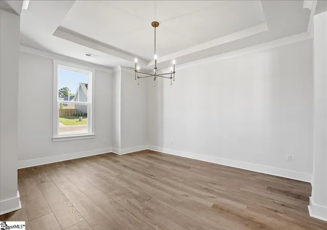 Photo 5 of Single family home for sale at 805 Lonsdale Ct, Woodruff, SC 29388 | MLS# 1593026 | Listing updated on 2026-09-01