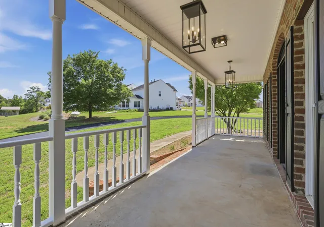 3rd image of 306 Forestglade Ln, Simpsonville, SC 29680 | MLS# 1594519