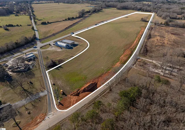 2nd image of 01 Sc 14 Hwy, Laurens, SC 29360 | MLS# 1589656