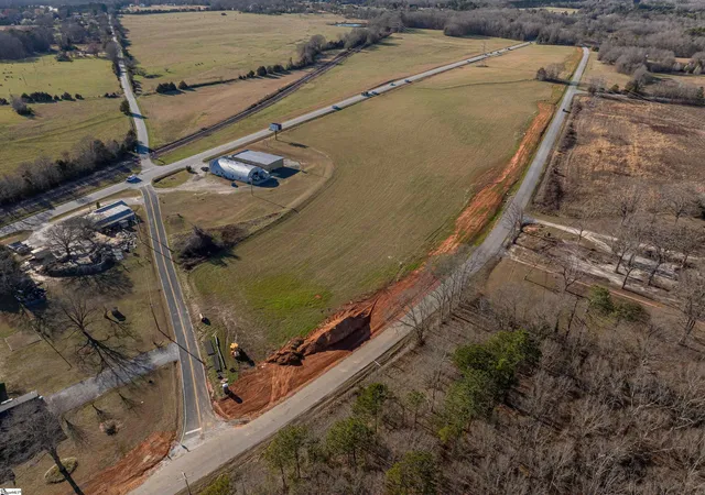 3rd image of 01 Sc 14 Hwy, Laurens, SC 29360 | MLS# 1589656