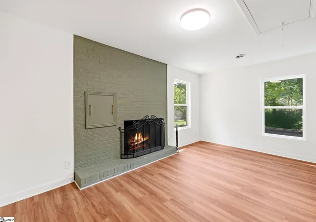 Photo 4 of Single family home for sale at 33 Golden Ln, Piedmont, SC 29673 | MLS# 1598459 | Listing updated on 2026-07-22