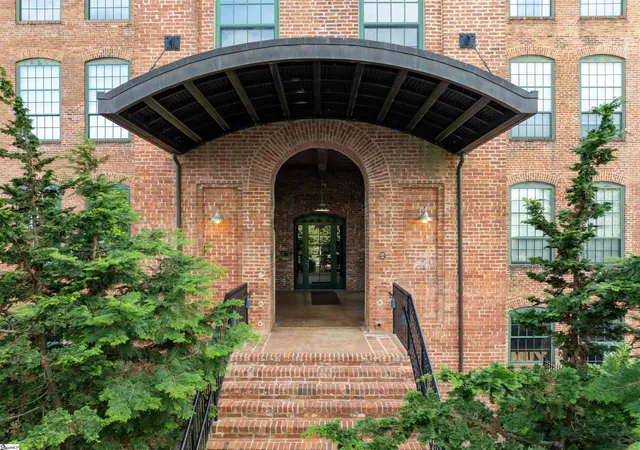 39th image of 400 Mills Ave #Unit 408, Greenville, SC 29605 | MLS# 1571315