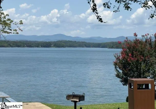 Photo 22 of Single family home for sale at 127 Lake Robinson Pointe, Greer, SC 29651 | MLS# 1601701 | Listing updated on 2026-09-09