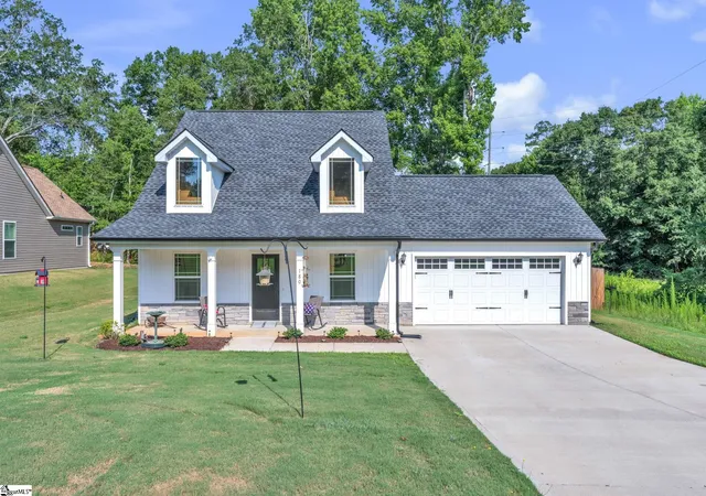 Homes for sale in Belton, SC | 180 Hunter Dr, Belton, SC 29627 | MLS# 1597337