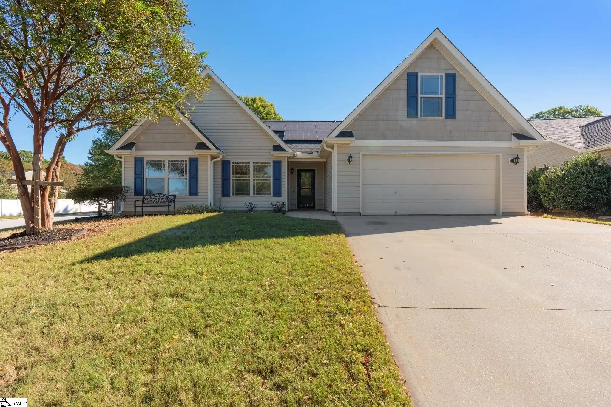 Photo 1 of Single family home for sale at 101 Queensland Ct, Fountain Inn, SC 29644 | MLS# 1606597 | Listing updated on 2026-10-27