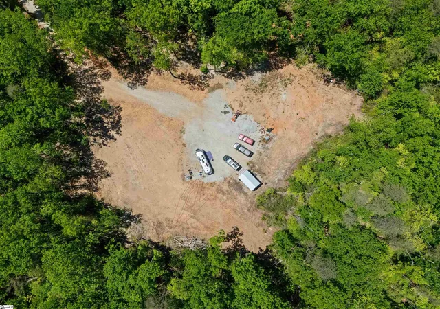 Photo 3 of House for sale at 120 Chestnut Mountain Rd, Travelers Rest, SC 29690 | MLS# 1589477 | Listing updated on 2026-09-11