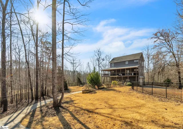 Photo 3 of Single family home for sale at 890 Franklin Rd, Laurens, SC 29360 | MLS# 1578373 | Listing updated on 2026-01-13