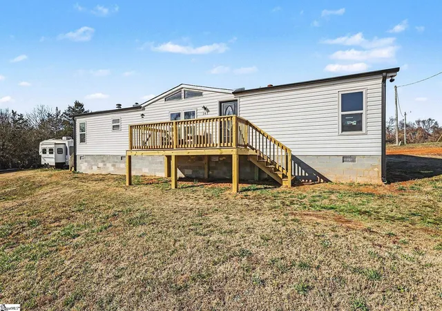 Photo 1 of Manufactured home for sale at 141 Dogwood Dr, Jonesville, SC 29353 | MLS# 1589290 | Listing updated on 2026-06-01