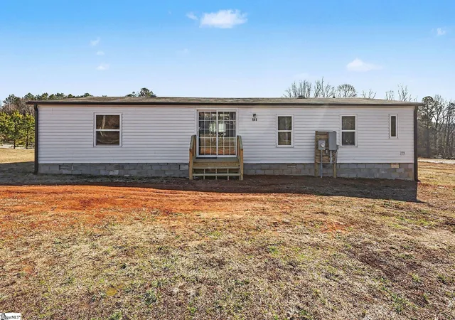Photo 2 of Manufactured home for sale at 141 Dogwood Dr, Jonesville, SC 29353 | MLS# 1589290 | Listing updated on 2026-06-01