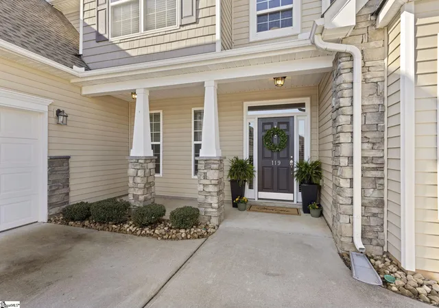 Photo 2 of Single family home for sale at 119 Birch Hill Wy, Simpsonville, SC 29681 | MLS# 1600266 | Listing updated on 2026-08-08