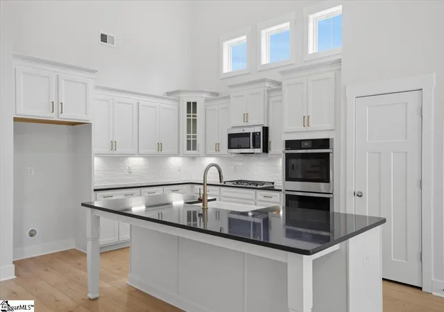4th image of 8 Pelham Crossing Dr, Greenville, SC 29615 | MLS# 1595899