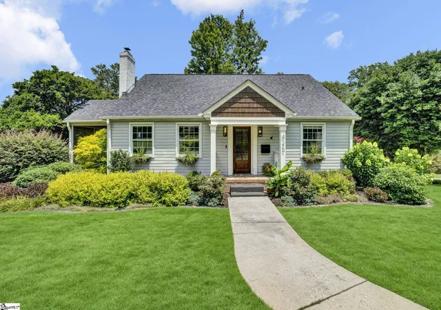 1st image of 420 Longview Ter, Greenville, SC 29605 | MLS# 1596731