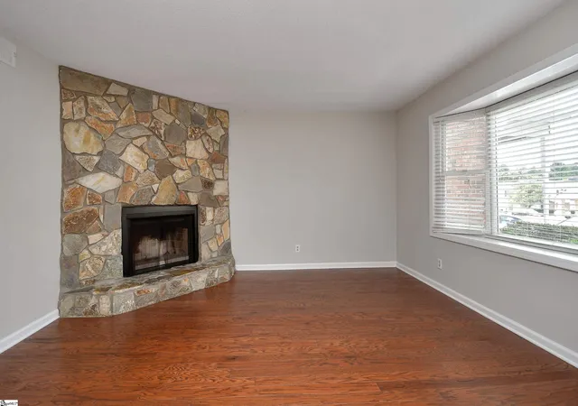 Photo 3 of Townhouse for sale at 97 Jamestowne Wy #Unit 73, Taylors, SC 29687 | MLS# 1600066 | Listing updated on 2026-08-28