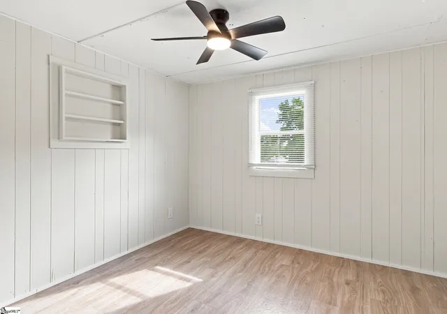 Photo 20 of Manufactured home for sale at 180 Hall Rd, Gaffney, SC 29340 | MLS# 1601905 | Listing updated on 2026-08-31