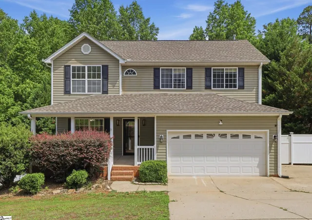 Homes for sale in Greer, SC | 719 Timberwood Rdg, Greer, SC 29651 | MLS# 1593598