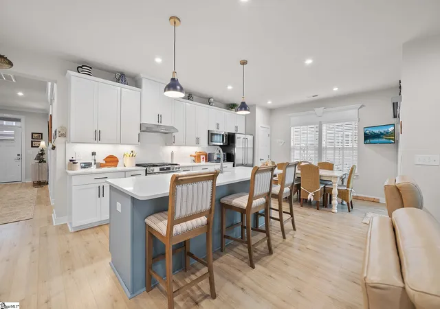 Photo 3 of Single family home for sale at 415 Spokane Dr, Greenville, SC 29607 | MLS# 1597617 | Listing updated on 2026-09-08
