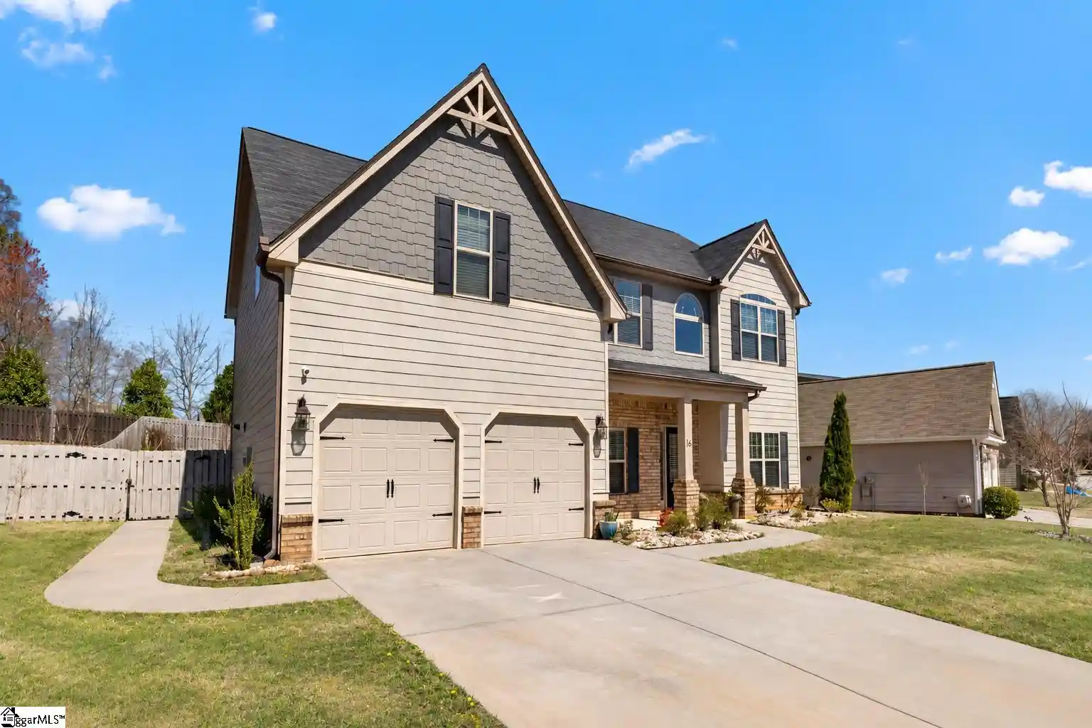 Single family home for sale at 16 Verdana Ct, Simpsonville, SC 29680 | MLS# 1603232