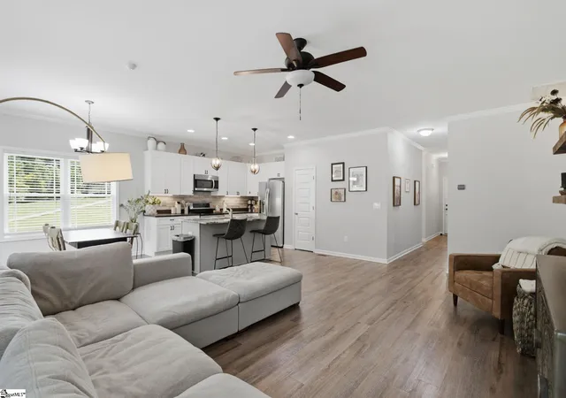 Photo 4 of Single family home for sale at 334 Tugaloo Rd, Travelers Rest, SC 29690 | MLS# 1602216 | Listing updated on 2026-08-28