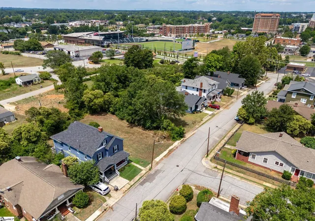 2nd image of 266 Hydrick St, Spartanburg, SC 29306 | MLS# 1591160