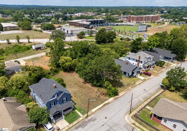 3rd image of 266 Hydrick St, Spartanburg, SC 29306 | MLS# 1591160