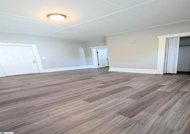 Photo 4 of House for sale at 156 Garrett St, Spartanburg, SC 29302 | MLS# 1597594 | Listing updated on 2026-10-01