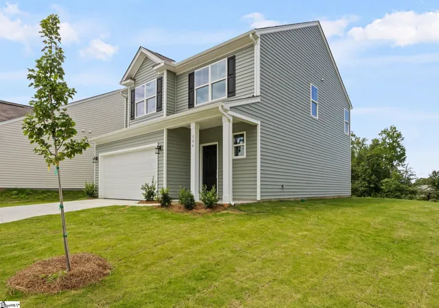Photo 2 of Single family home for sale at 304 Metz Dr, Greenville, SC 29611 | MLS# 1595215 | Listing updated on 2026-09-16