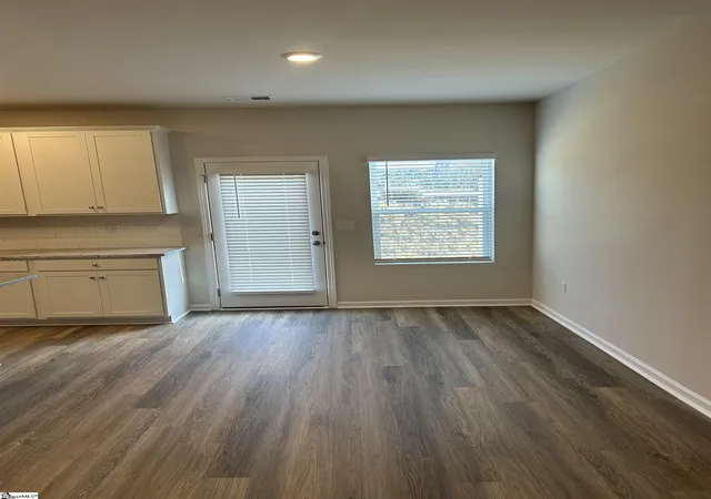4th image of 1328 Roadstead Ln #Lot 36, Spartanburg, SC 29306 | MLS# 1583621