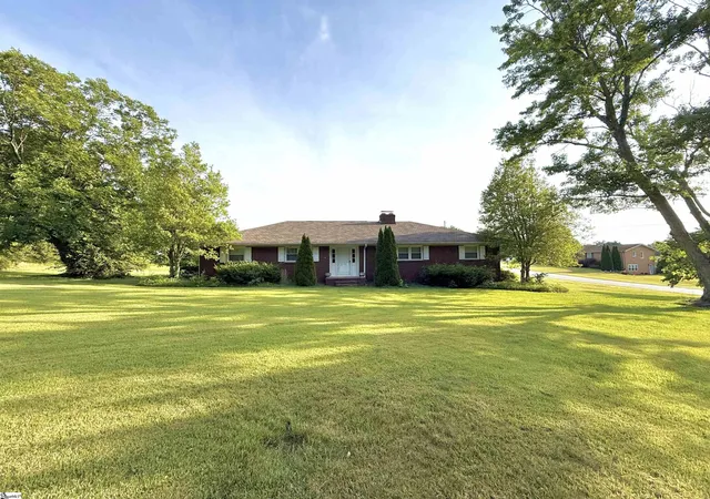 Homes for sale in Travelers Rest, SC | 6120 State Park Rd, Travelers Rest, SC 29690 | MLS# 1595916